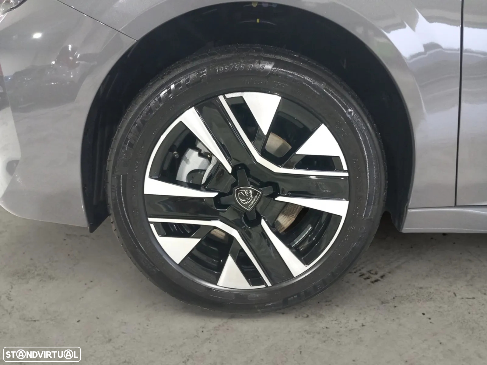 Peugeot e-208 51 kWh Allure - 16