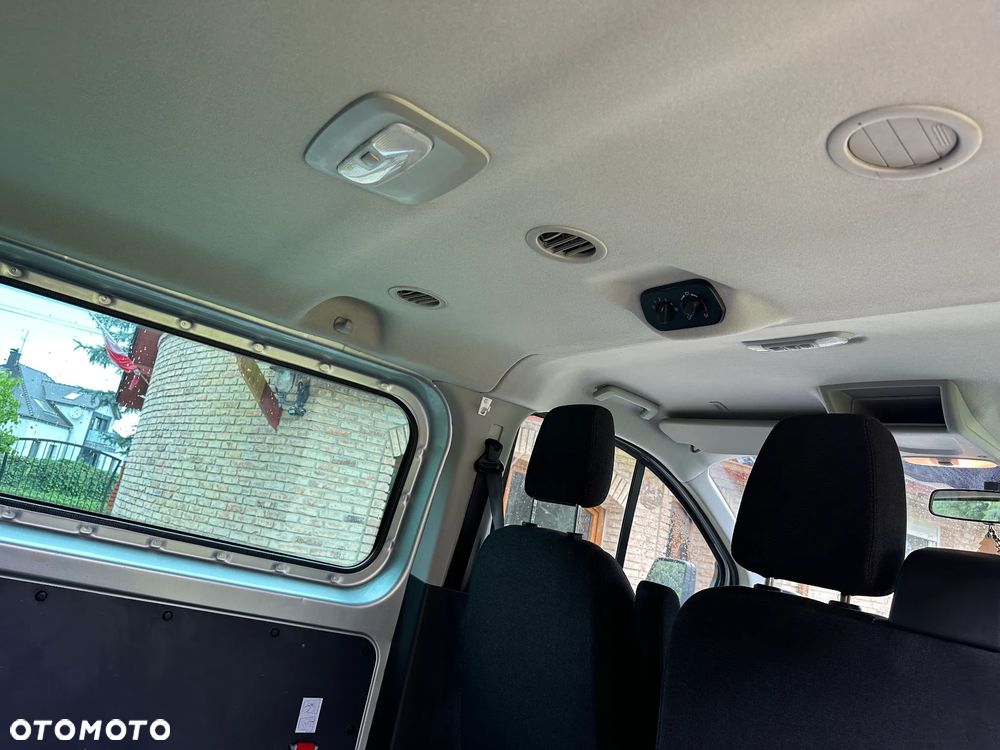 Ford Transit Custom 290 L2H1 Limited - 16