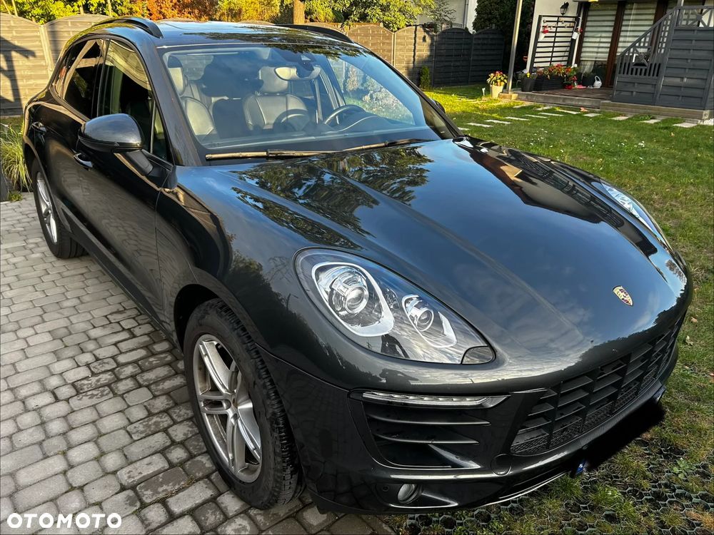 Porsche Macan Standard - 2