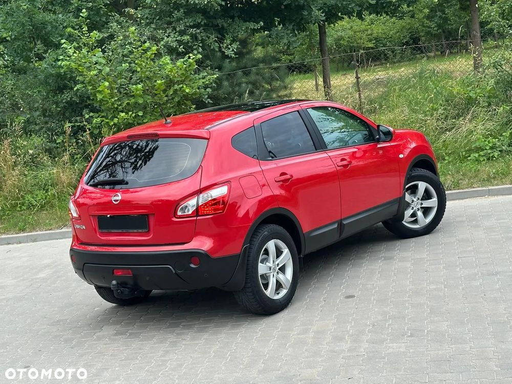 Nissan Qashqai 2.0 CVT 360 - 25