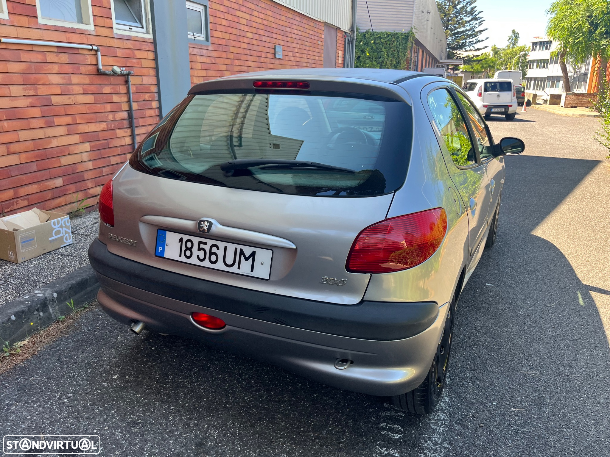 Peugeot 206 1.1 Color Line - 4