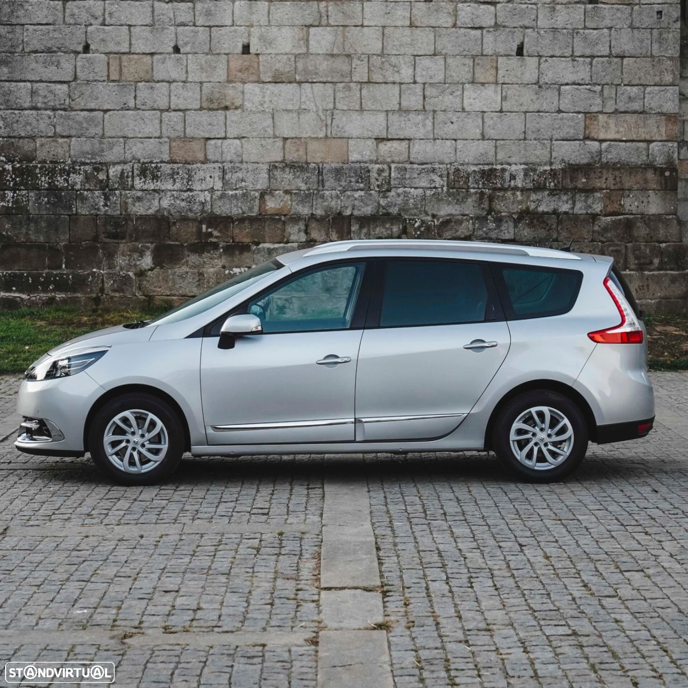 Renault Grand Scénic - 4