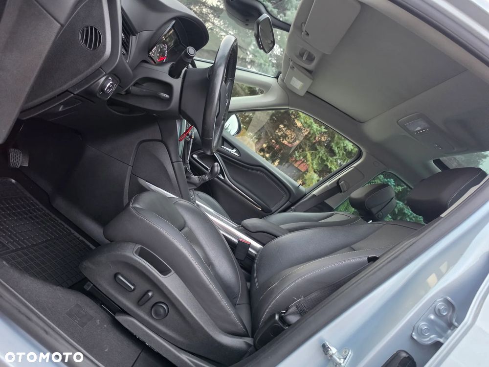 Opel Zafira 2.0 D (CDTI ecoFLEX) Start/Stop Business Innovation - 8