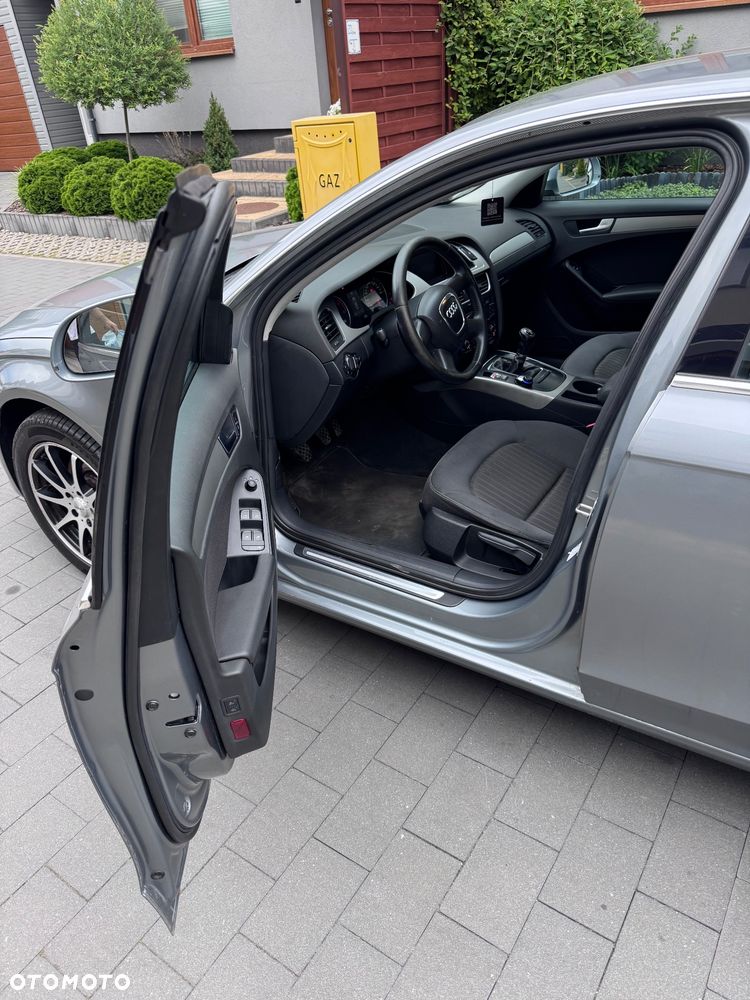 Audi A4 Limousine 2.0 TDI - 8