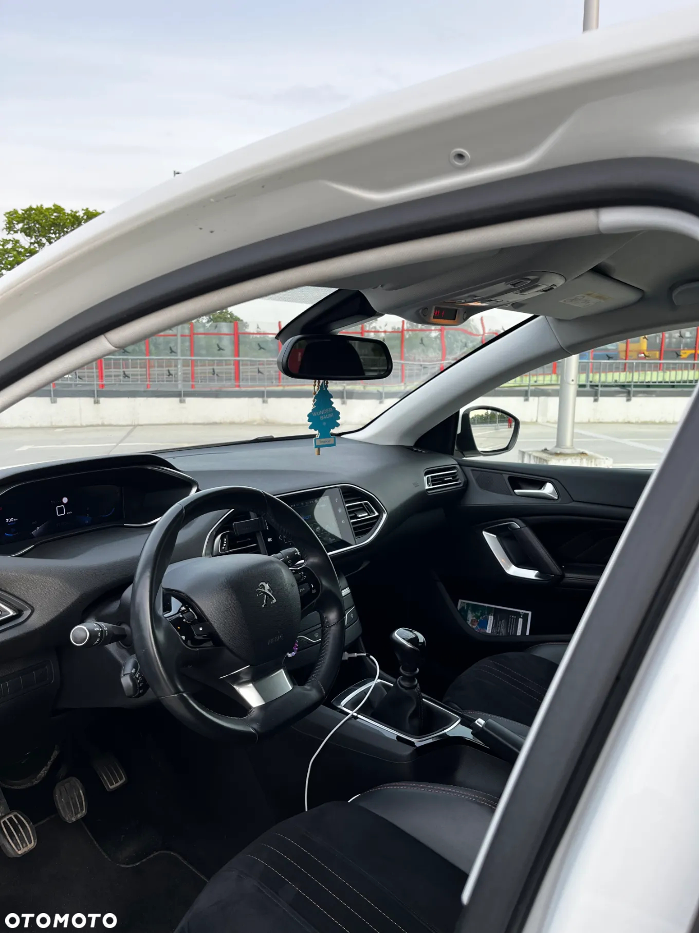 Peugeot 308 1.5 BlueHDi Allure Pack S&S - 18