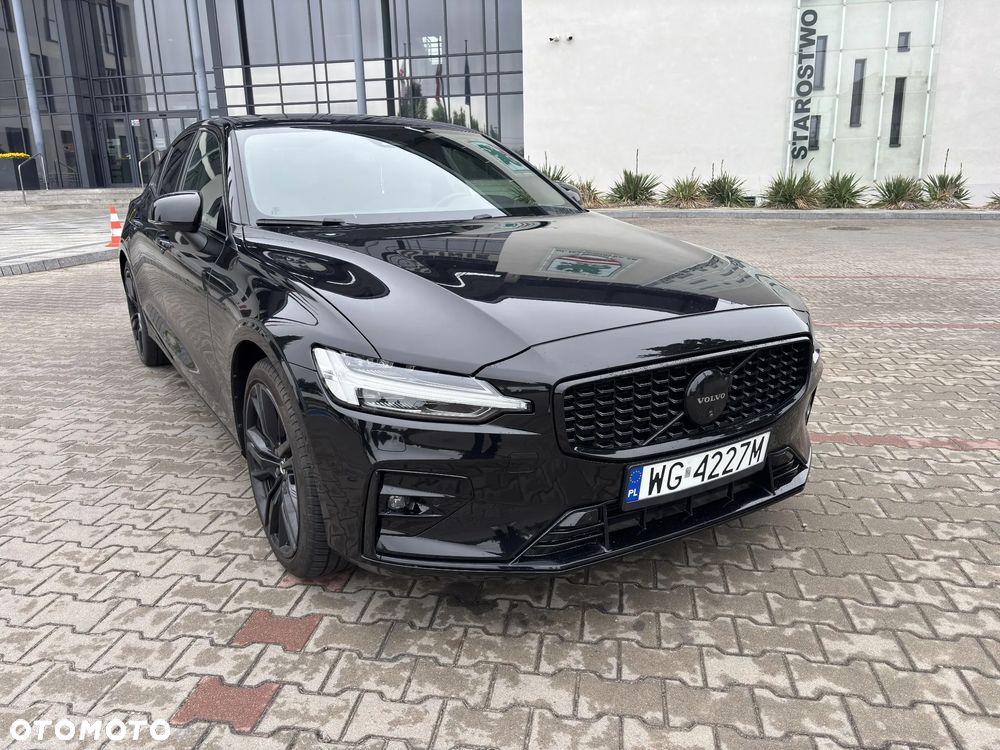 Volvo S60 B5 B Ultimate Dark - 14