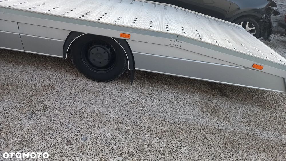 Mercedes-Benz Sprinter - 3