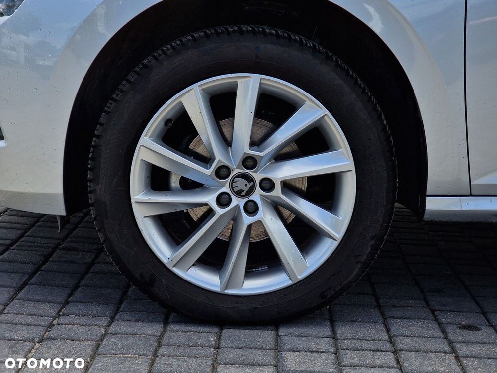 Skoda Kamiq 1.0 TSI Selection DSG - 11