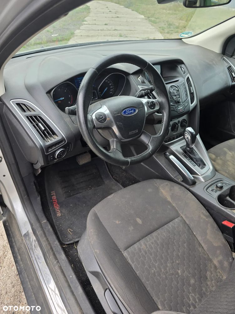 Ford Focus - 8