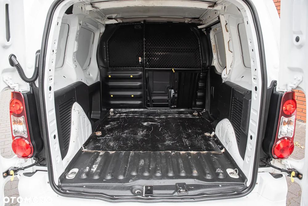 Citroën Berlingo 1.6 BlueHDi Feel Edition - 17