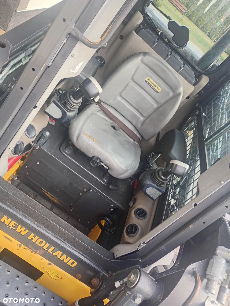New Holland L220/2017rok/Bobcat/koparka/minikoparka/ładowarka/Miniładowarka - 6