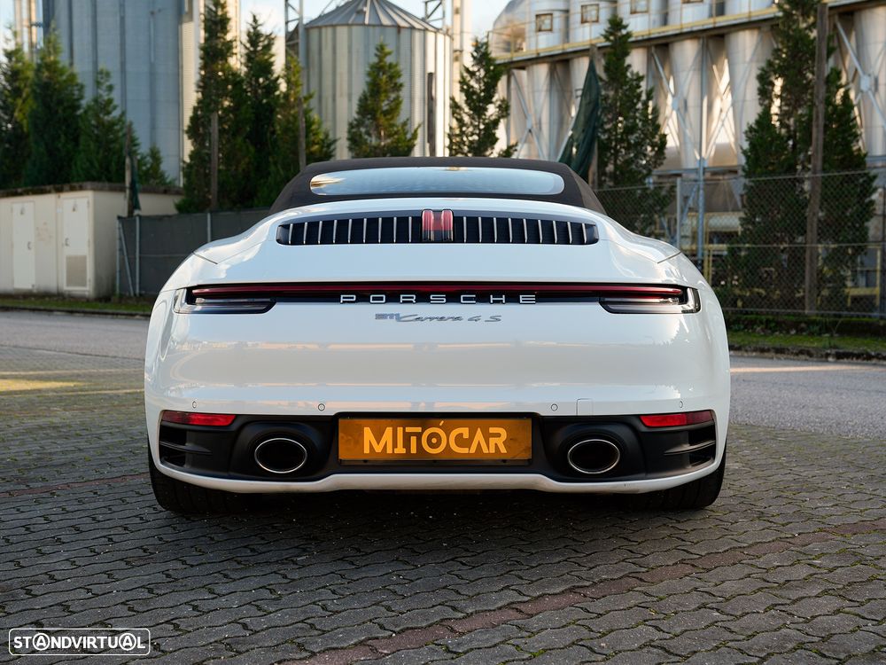 Porsche 911 (992) Carrera 4S Cabriolet PDK - 10