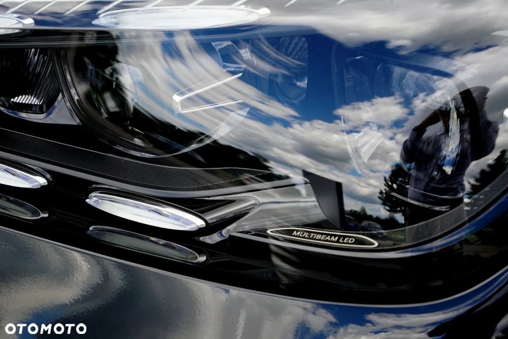 Mercedes-Benz GLE 300 d mHEV 4-Matic AMG Line - 14