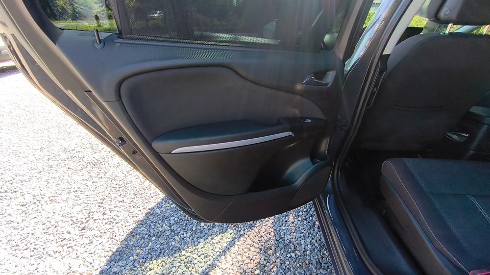 Opel Zafira Tourer 1.4 Turbo Active - 16