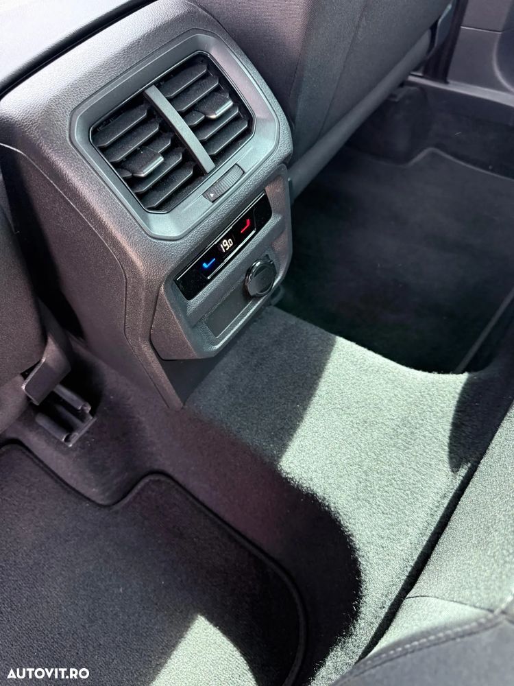 Volkswagen Tiguan 2.0 TDI DSG Elegance - 25