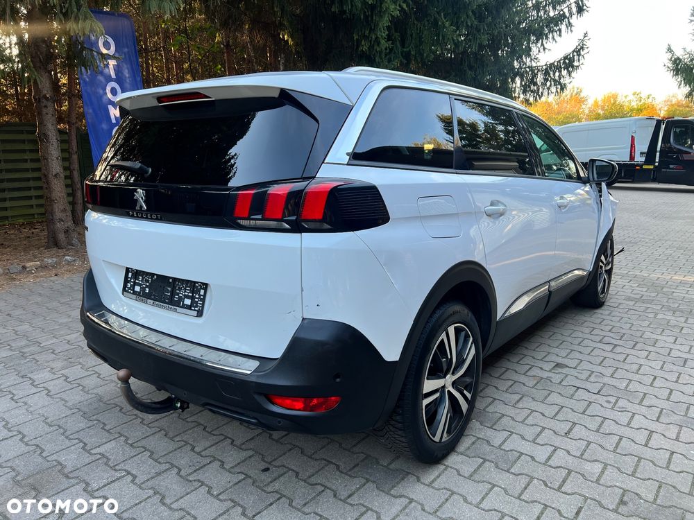 Peugeot 5008 - 18