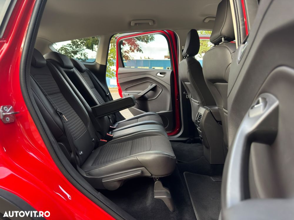 Ford Kuga 1.5 EcoBoost 2WD Trend - 31