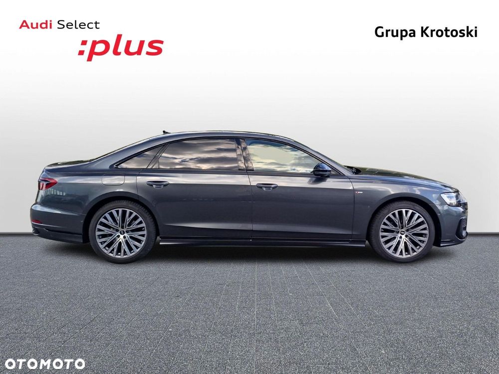 Audi A8 - 6