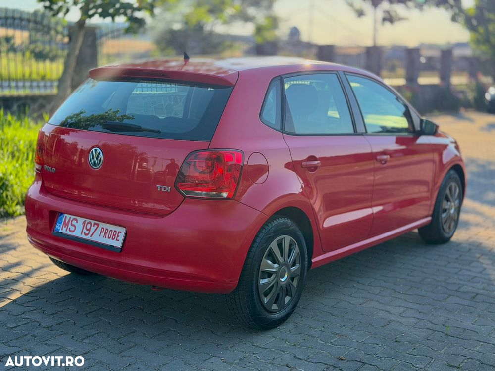 Volkswagen Polo - 4