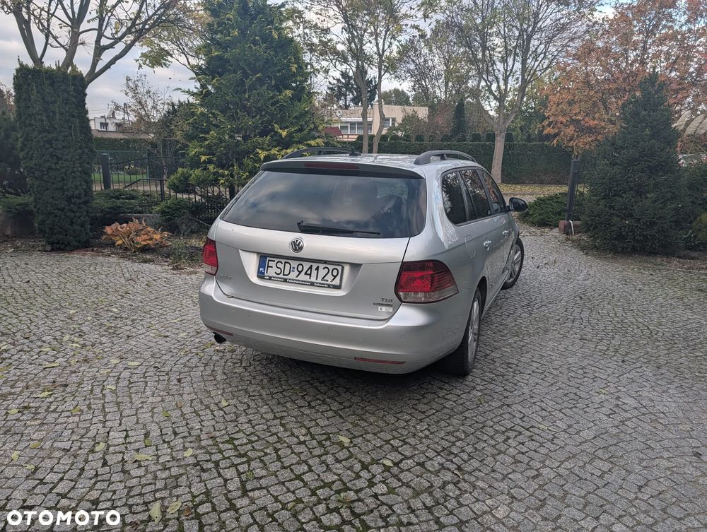Volkswagen Golf Variant 1.6 TDI Comfortline DSG - 5
