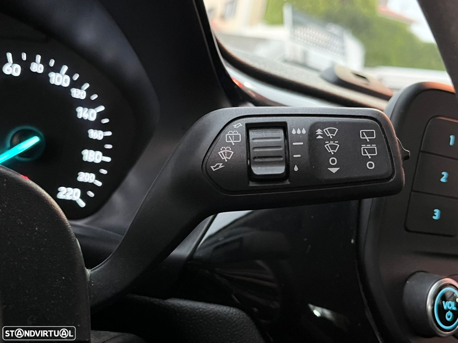 Ford Fiesta - 22
