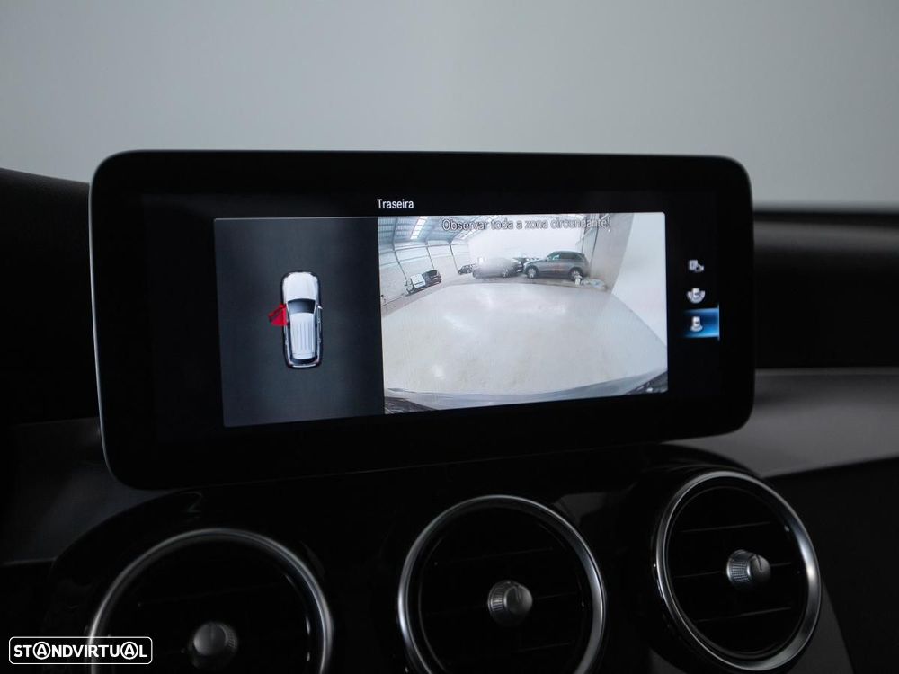 Mercedes-Benz GLC 300 de 4Matic - 30