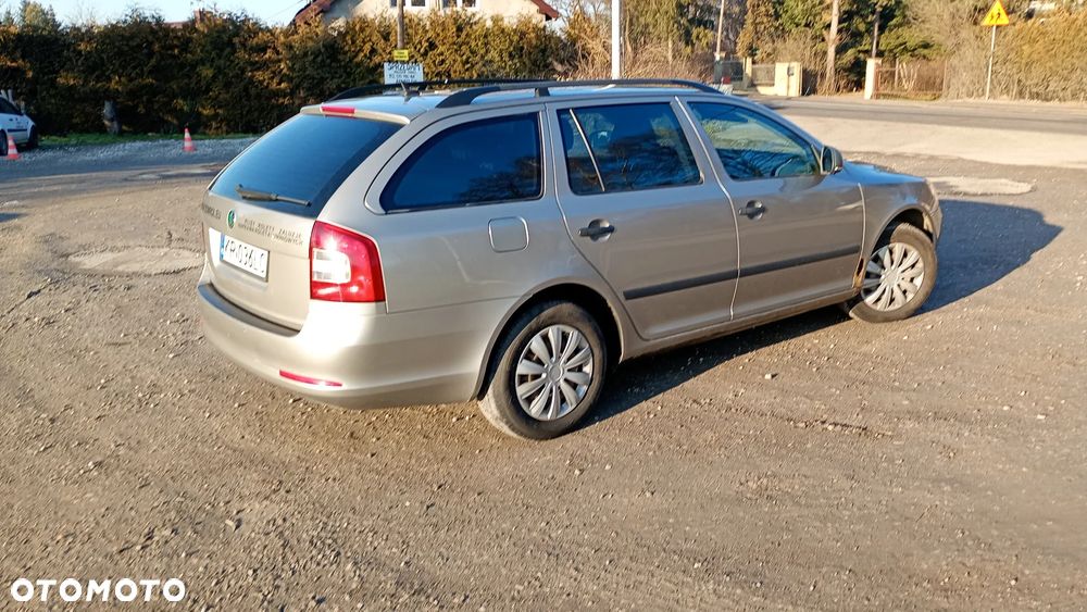 Skoda Octavia - 4