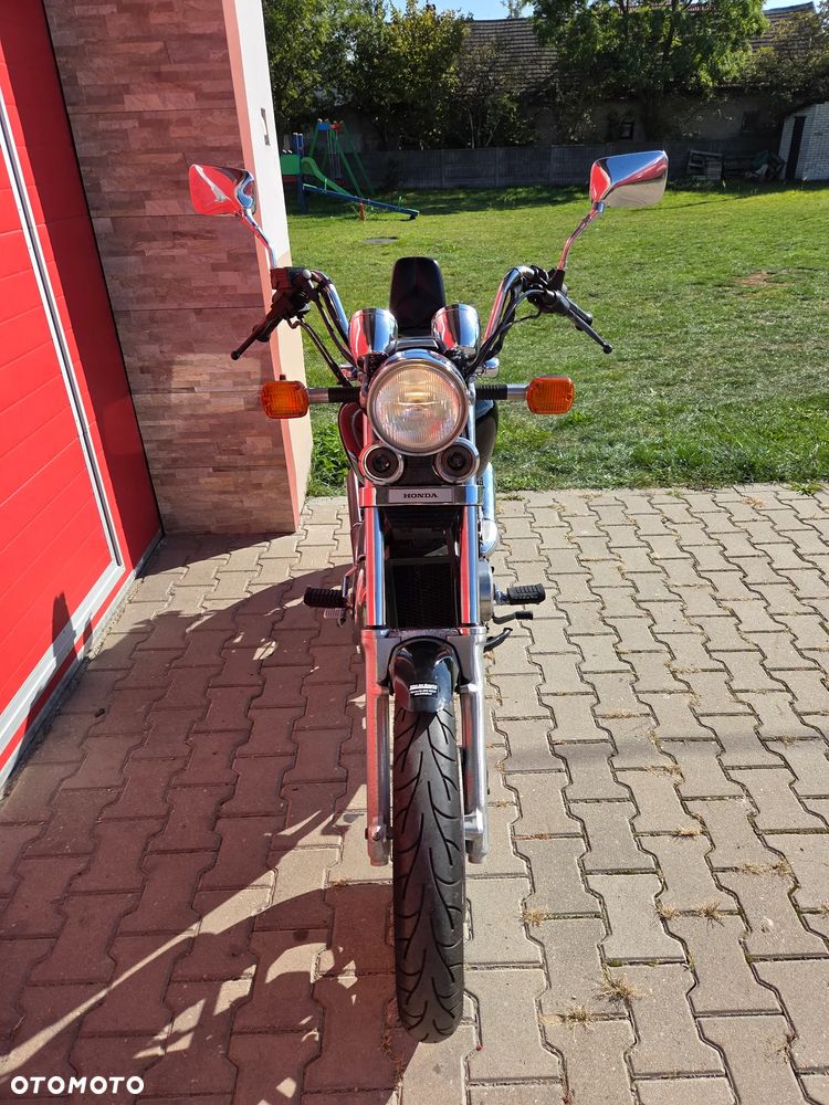 Honda VT - 17