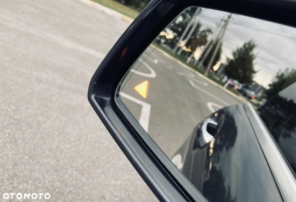 Mercedes-Benz CLS - 15