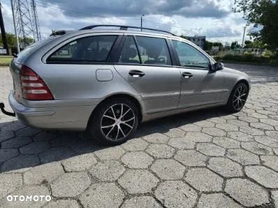 Mercedes-Benz Klasa C 200 T CDI Classic - 8