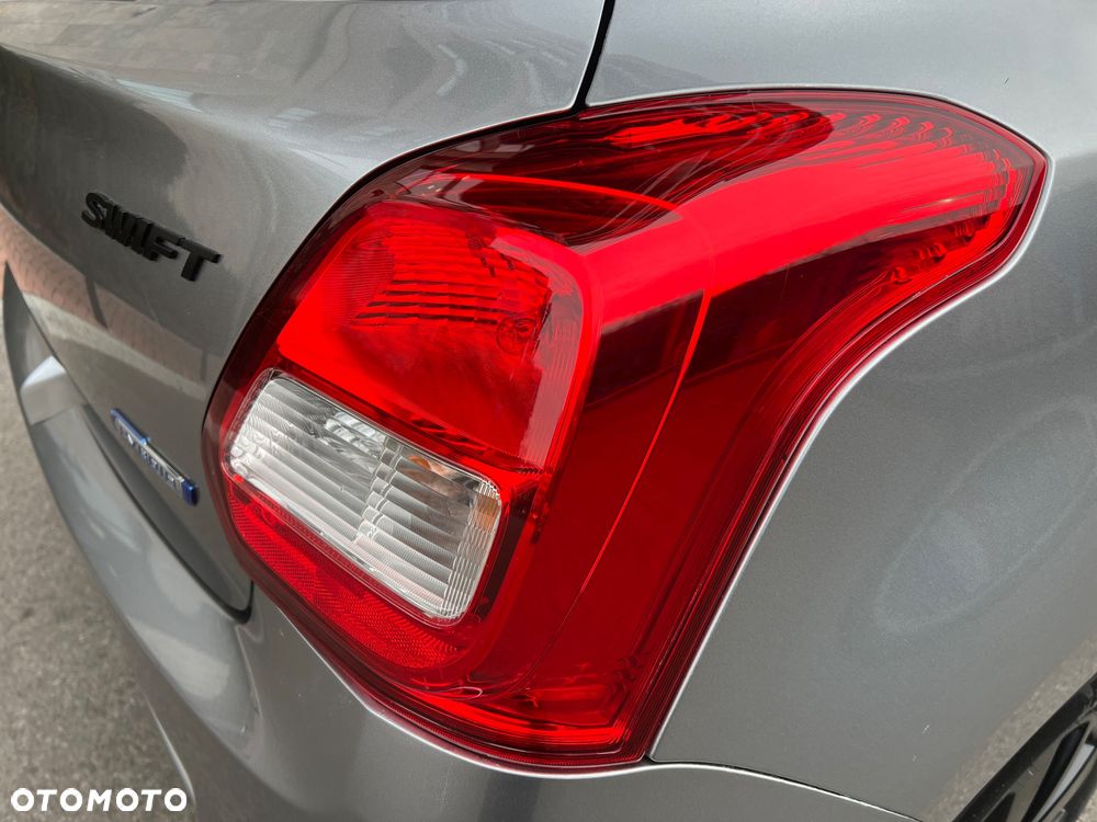 Suzuki Swift 1.2 Dualjet Hybrid Club - 14