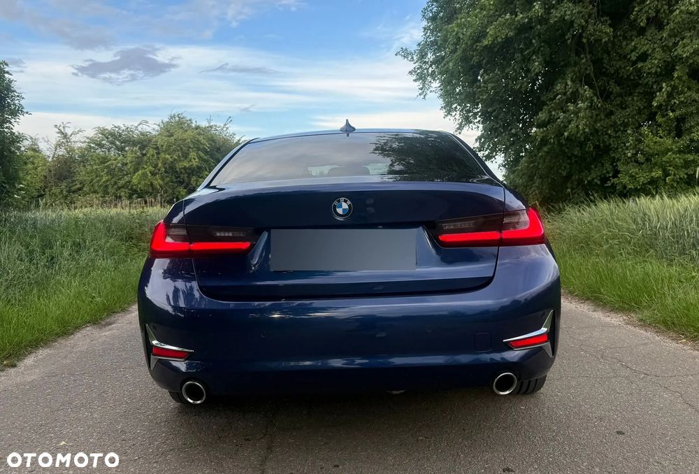 BMW Seria 3 320i Luxury Line - 5