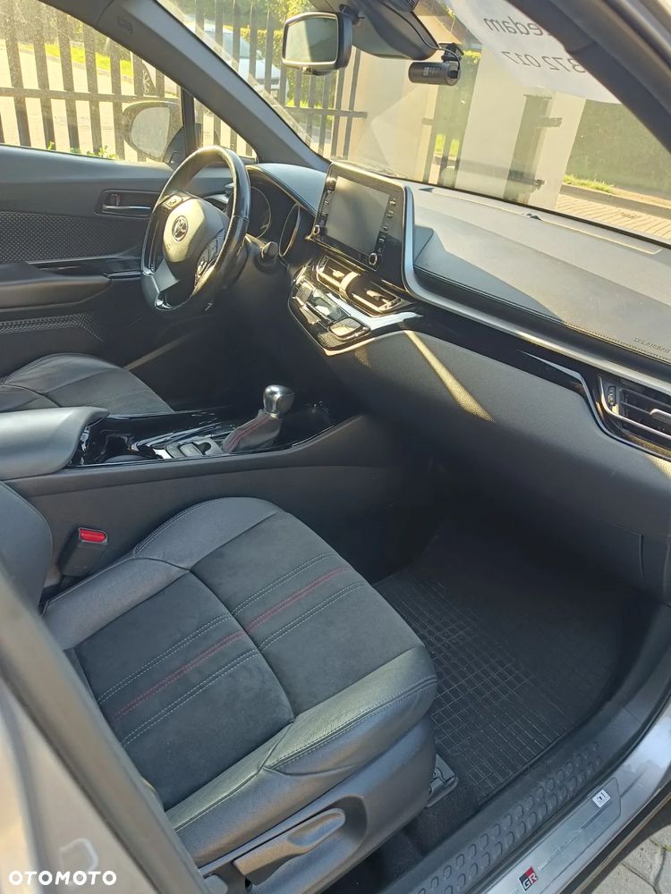Toyota C-HR - 6