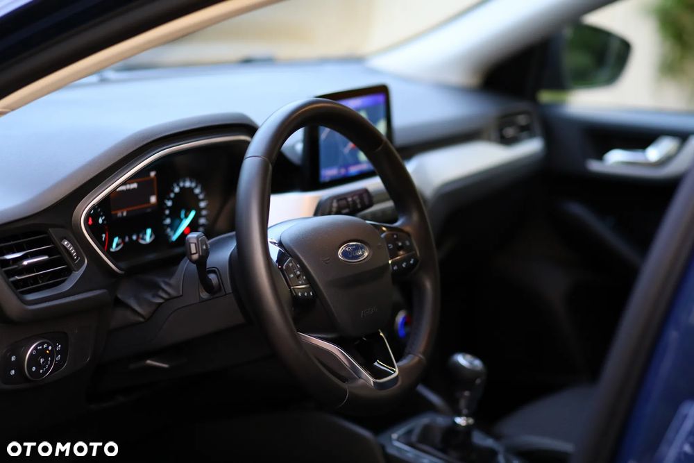 Ford Focus 1.0 EcoBoost Connected - 13