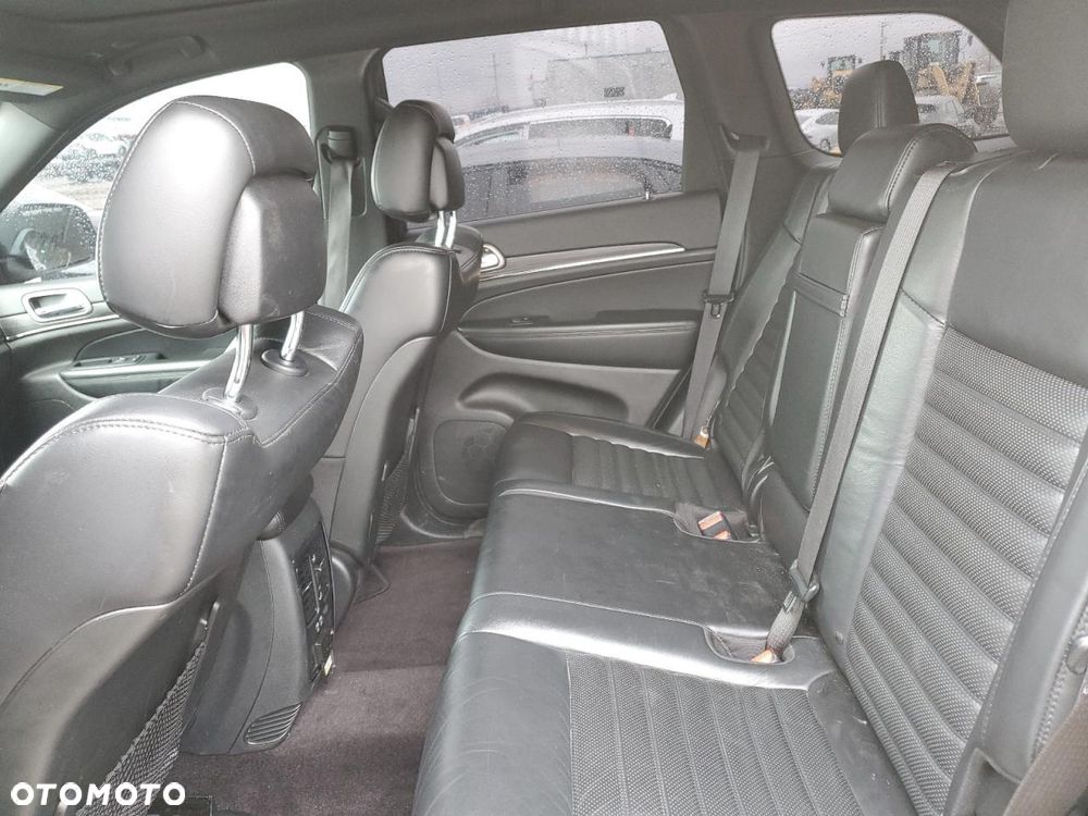 Jeep Grand Cherokee - 10