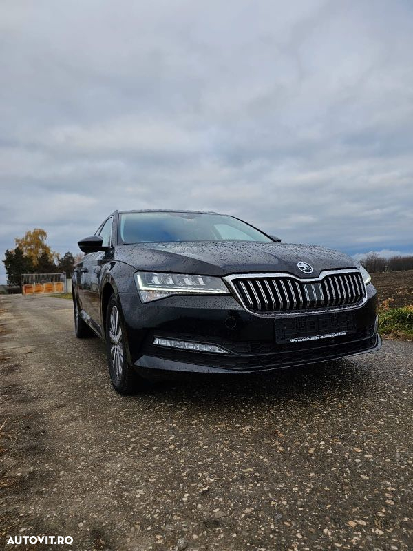 Skoda Superb 2.0 TDI DSG Ambition - 4