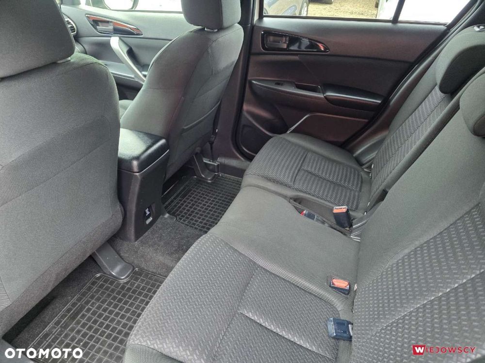 Mitsubishi Eclipse Cross - 15