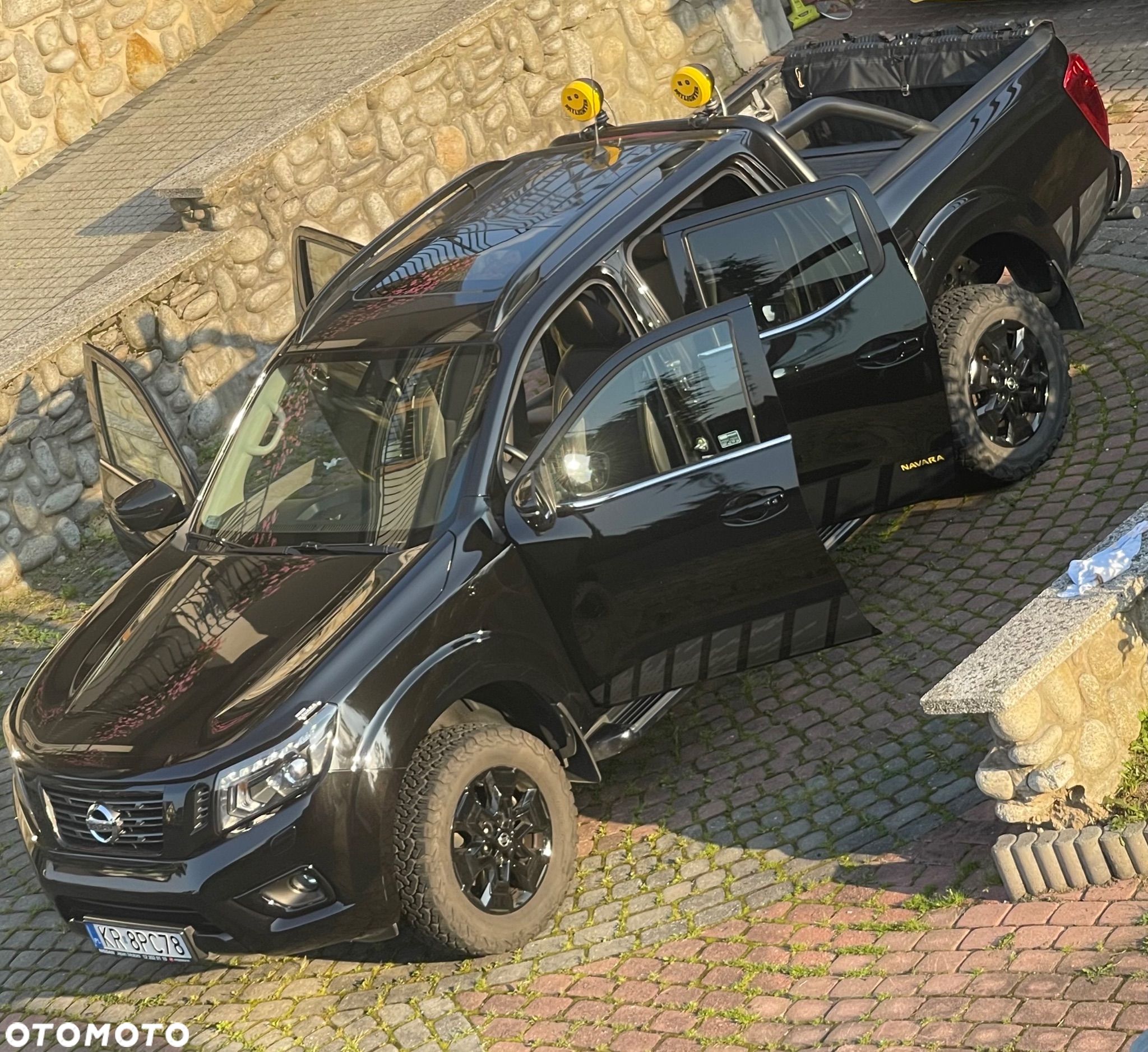 Nissan Navara - 1