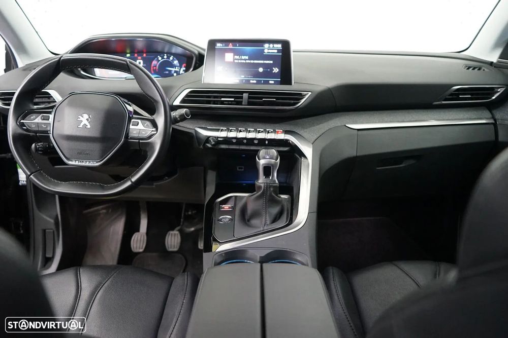 Peugeot 5008 1.2 PureTech Allure Pack - 26