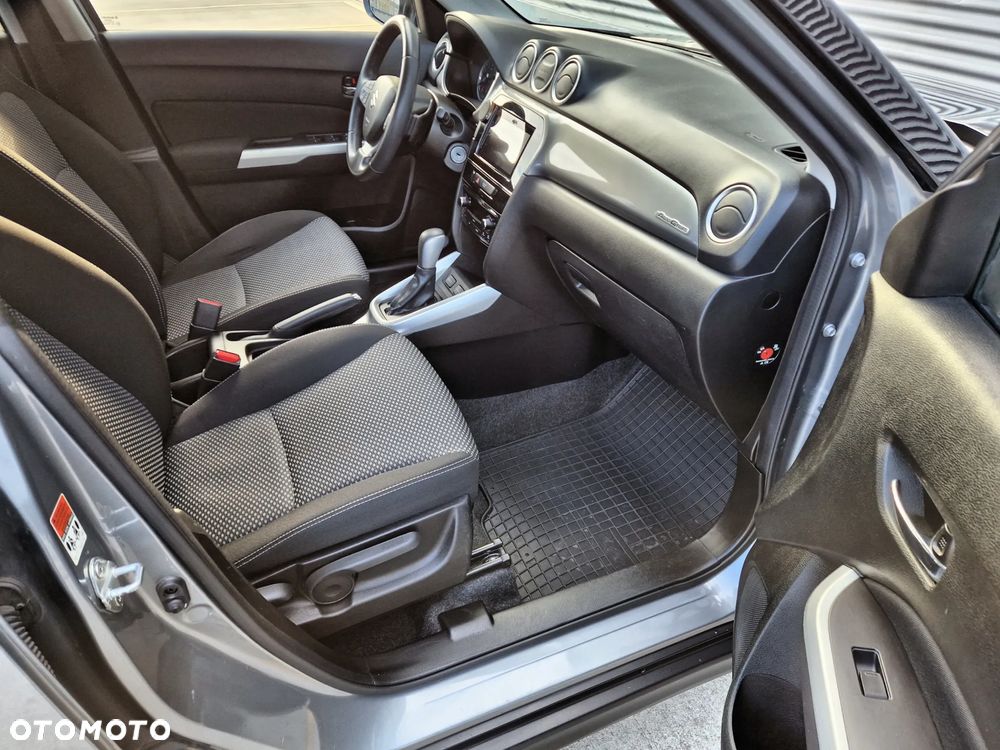 Suzuki Vitara 1.6 Premium 4WD - 19