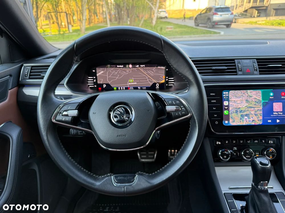 Skoda Superb 2.0 TSI 4x4 L&K DSG - 17