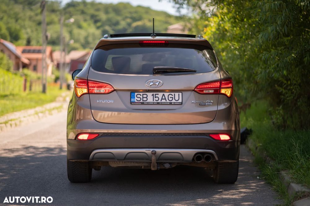 Hyundai Santa Fe - 2