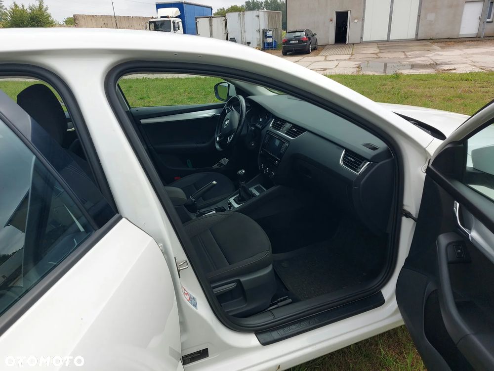 Skoda Octavia 2.0 TDI 4x4 Ambition - 14