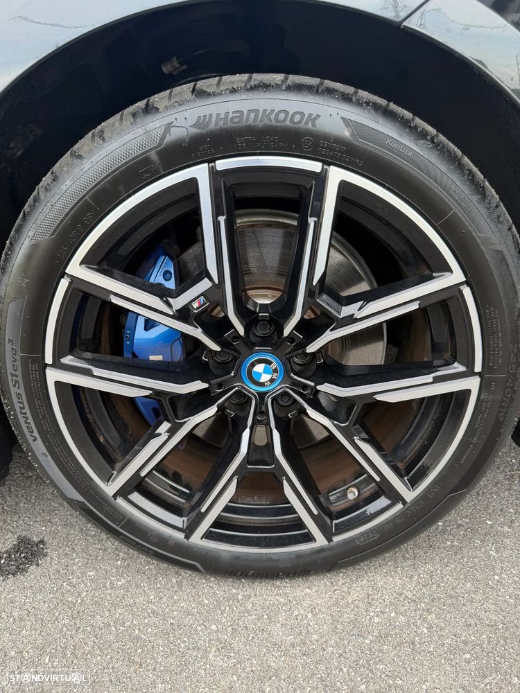 BMW i4 M50 Gran Coupe - 15