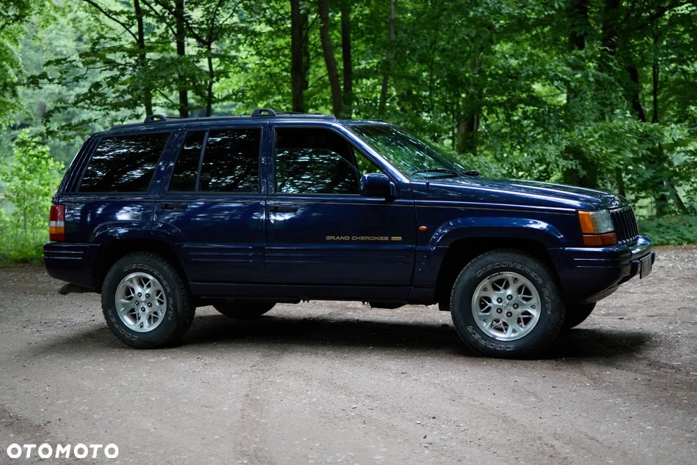 Jeep Grand Cherokee - 17