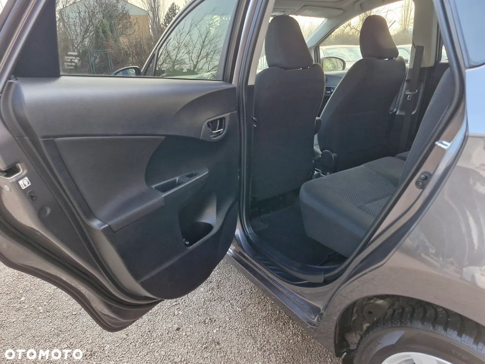 Toyota Verso S 1.33 Premium - 13