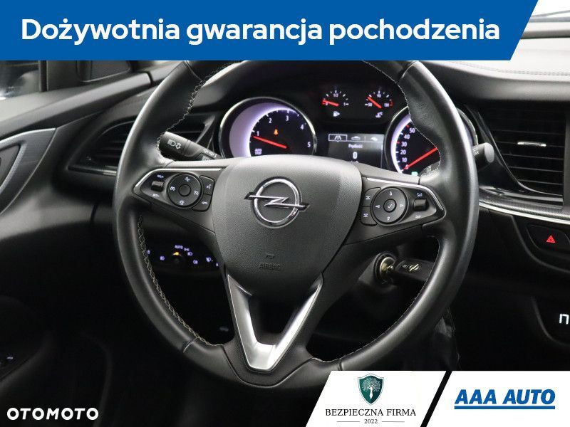 Opel Insignia - 23