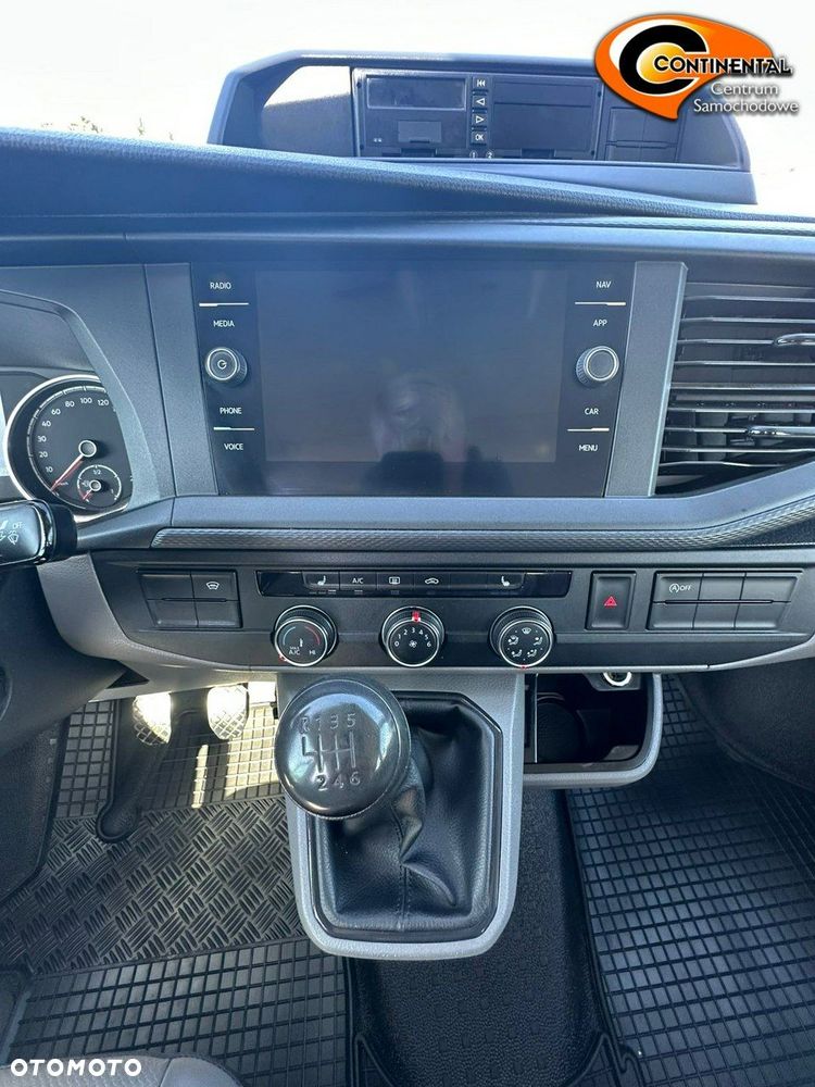 Volkswagen Transporter - 10