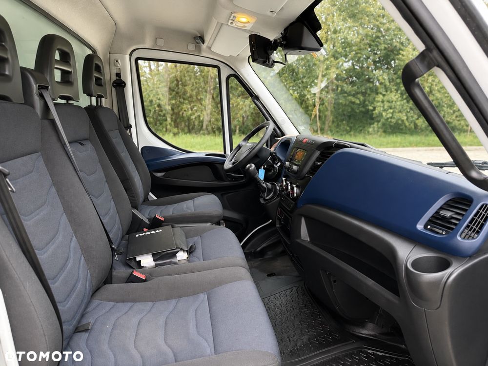Iveco 2018 DAILY/72C18/ 3.0./ 12-EUROPALET /CHŁODNIA,MROŻIA / THERMO KING V-600 MAX /WINDA/ASO/ BLIŻNIAK/DMC 7200kg/WEBASTO/ - 12