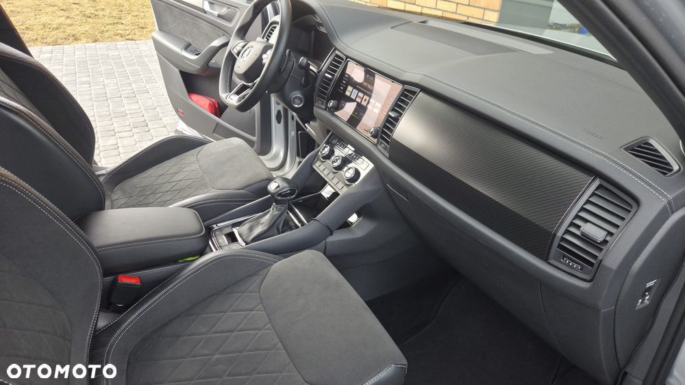 Skoda Kodiaq 2.0 TSI 4x4 Sportline DSG - 8